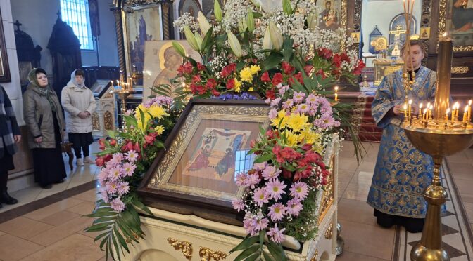 Богослужение в канун праздника Благовещения Пресвятой Богородицы в Даугавпилсе